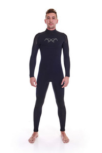 Products: Clone Steamer 3/2mm GBS + Taped Bodyline Wetsuits