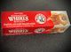 Bakers Strawberry Whirls Biscuits 200g