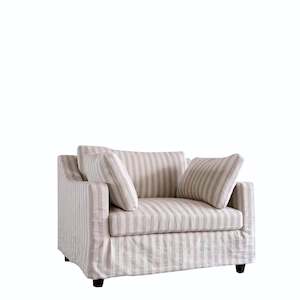 Furniture: HUDSON ARMCHAIR