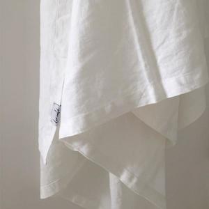 Kitchen Dining Tablecloths: LINEN TABLECLOTH WHITE