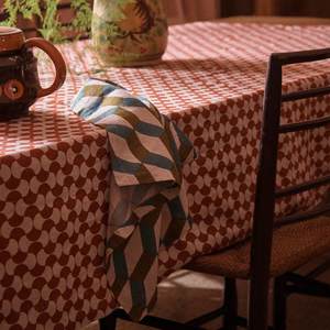 Tableware: Matteo Table Linen