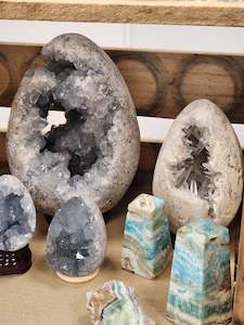 Spheres: Celestite Egg