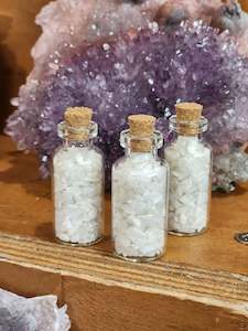 Tumbles: Moonstone vial