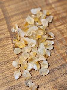 Rawa: Small raw citrine