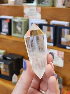 Clear Quartz Vogel