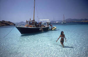 Art Prints: SLIM AARONS 'YACHTING TRIP' PHOTOGRAPHIC PRINT