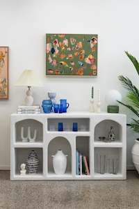 Furniture 1: Zali - The Display Unit