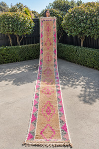 Hall Runners: In-Stock Moroccan Boujaad Wool Runner 55 – brown, prink, grey  – 77 × 500 cm