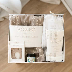 Products: Alofa Pepe Gift Box