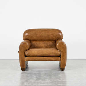 Lounge Chairs: Smoking Chair