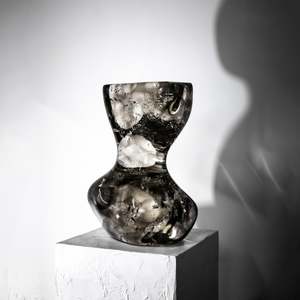 Side Occasional: Bust II Side Table