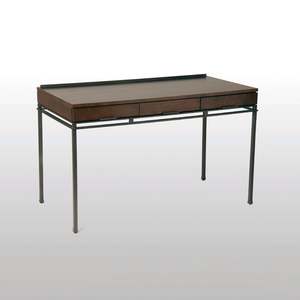 Desks: B1 Desk
