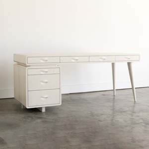 Dune Desk IV