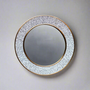 L'Oeuf Mirror