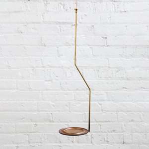 Gentner: Swinging Drink Table