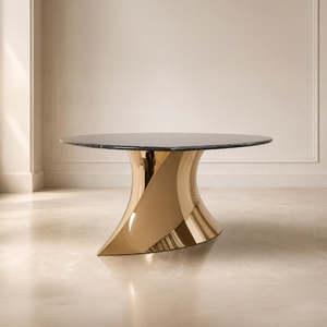 Tables: Geometra Dining Table