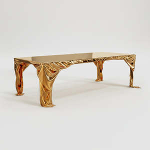 Tables: Levitaz Dining Table