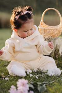 New: Mini set . Butter yellow