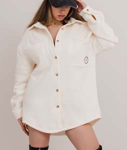 Second: LAST CHANCE. Cosy · oversized Shirt jacket  Milk