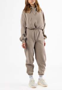 Second: LAST CHANCE Cosy · Crop hoodie sandstone