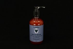 Products: Cedarwood Beard Wash with Aloe Vera Bonny Bee