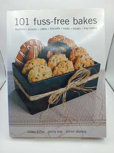 Baking Desserts: 101 Fuss-free Bakes by Hilary Biller, Jenny Kay, Elinor Storkey