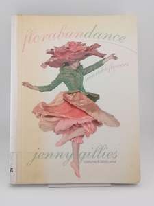 Flower Arranging: Florabundance wearable flowers by Jenny Gillies