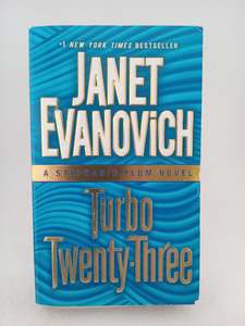 Crime Fiction: Turbo Twenty-Three by Janet Evanovich
