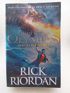 Fantasy: The Lost Hero (Heroes of Olympus, #1) by Rick Riordan
