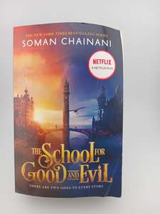 Fantasy: The School for Good and Evil by Soman Chainani