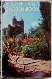 Gardening: V. Sackville-West's Garden Book by Vita Sackville-West