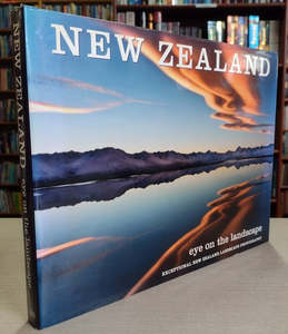 Art: New Zealand - Eye On The Landscape