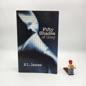 Fifty Shades of Grey (Fifty Shades #1) - E. L. James