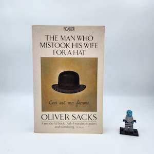 Short Stories: The Man Who Mistook His Wife For A Hat: And Other Clinical Tales - Oliver Sacks