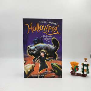 Adventure: Hollowpox: The Hunt for Morrigan Crow (Nevermoor #3) - Jessica Townsend