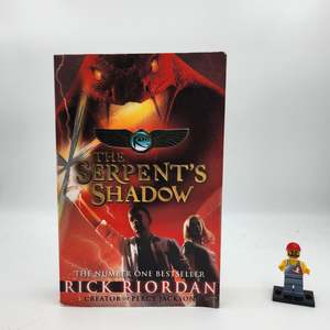 The Serpent's Shadow (The Kane Chronicles #3) - Rick Riordan