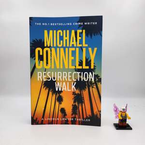 Fathers Day Books: Resurrection Walk (The Lincoln Lawyer #7) - Michael Connelly