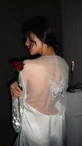Accessories: Metamorphosis Robe