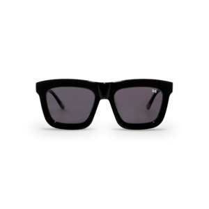 Sunglasses: Avery Black | Polarised Sunglasses