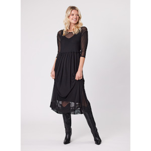 20: Sarai Dress Black