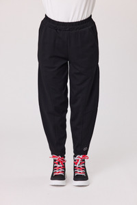 18: Daisy Barrel Pant Black Daisy