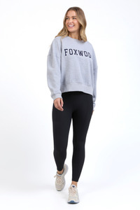 10: Sunday Crew Grey Marle