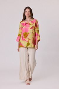 20: Seraphine Top Lime