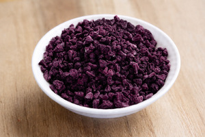 Freeze Dried Fruit: Freeze Dried Blackberry crumble