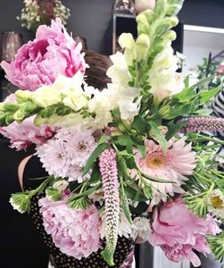 Florists Choice Bouquet - Blush Pastels