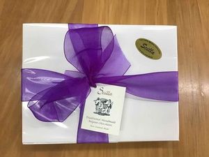 Scilla Chocolates White Box 12pc