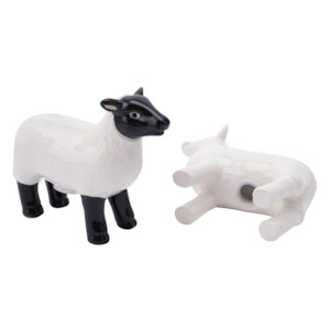 Kitchen: Sheep Salt & Pepper set