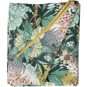 Last Of The Best: Bedspread Lrg Jungle Flowers