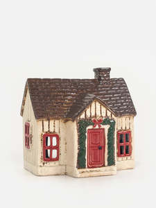 French Country 1: Nordgard Garland Tea Light Cottage