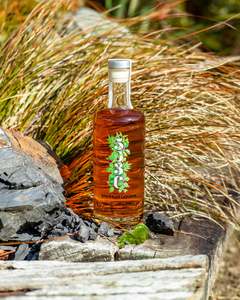 Products: 375ml - Kiwifruit Liqueur